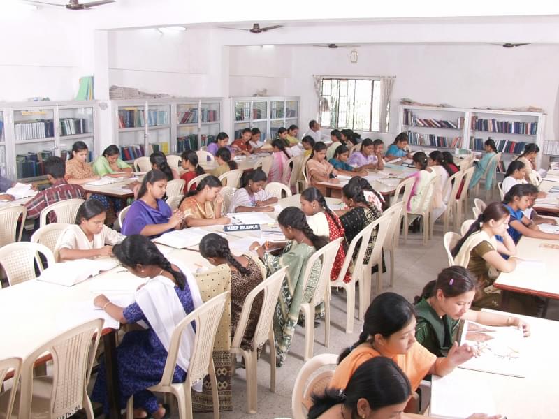 Annai JKK Sampoorani Ammal College of Nursing Namakkal Library photo 4